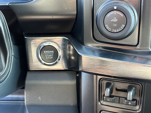 New 2026 Ford F350 Lariat w/ Lariat Ultimate Package image 9