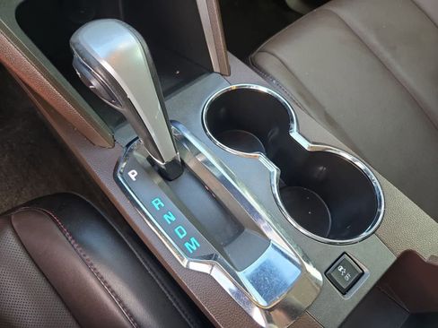 Used 2015 Chevrolet Equinox LTZ FWD image 34