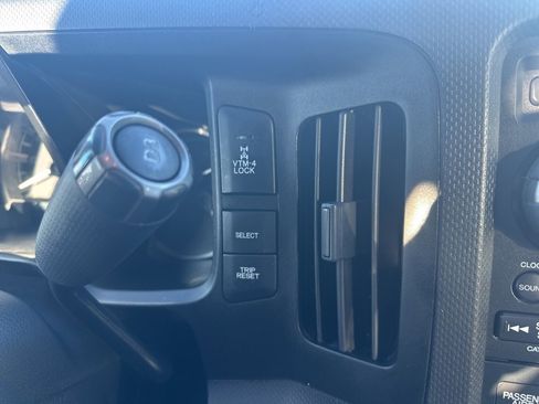 Used 2010 Honda Ridgeline RTL image 7