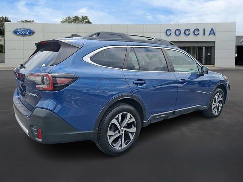 Used 2022 Subaru Outback Limited AWD/4WD image 4
