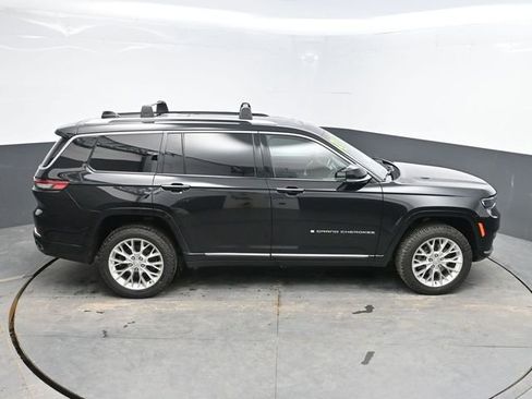 Used 2021 Jeep Grand Cherokee L Summit w/ Advanced Protech Group IV AWD/4WD image 39