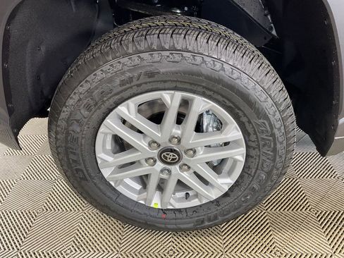 New 2026 Toyota Tundra SR5 image 4