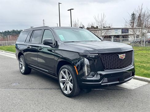 New 2026 Cadillac Escalade ESV Sport image 7