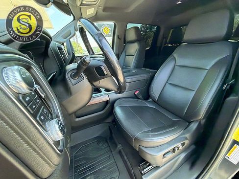 Used 2022 GMC Sierra 1500 SLT w/ SLT Premium Plus Package AWD/4WD image 12