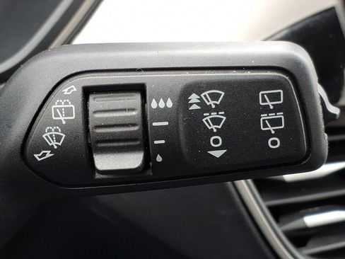 Used 2022 Ford Escape SE w/ Convenience Package image 25