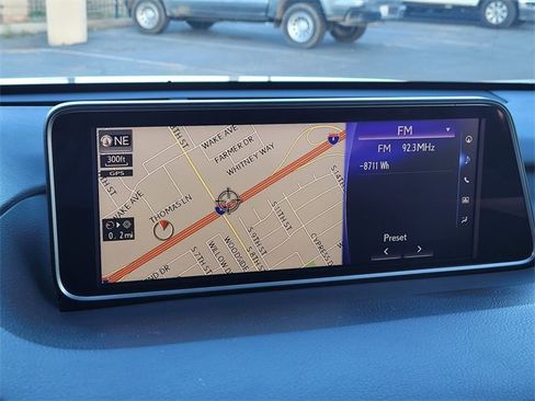 Used 2017 Lexus RX 450h AWD image 21