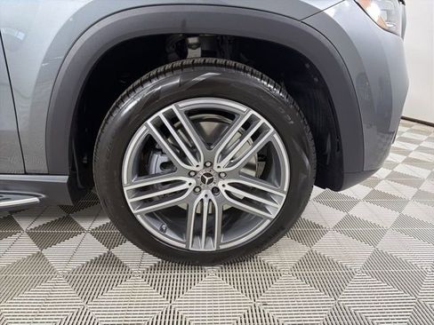 New 2026 Mercedes-Benz GLS 450 4MATIC image 9