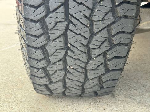 Used 2014 Ford F150 Raptor w/ Equipment Group 801A Luxury AWD/4WD image 39