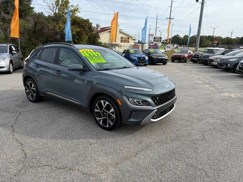 Used 2022 Hyundai Kona Limited image 7