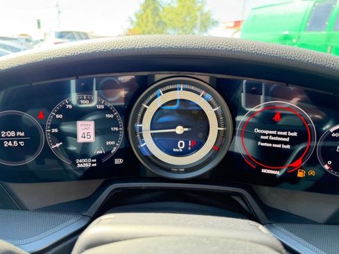 Used 2020 Porsche 911 Carrera S w/ Sport Package RWD image 20