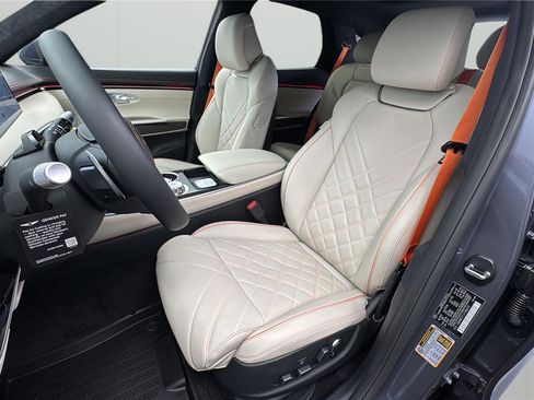 New 2026 Genesis GV70 3.5T Sport Prestige AWD/4WD image 10
