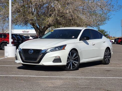 Certified 2022 Nissan Altima 2.5 SR image 2