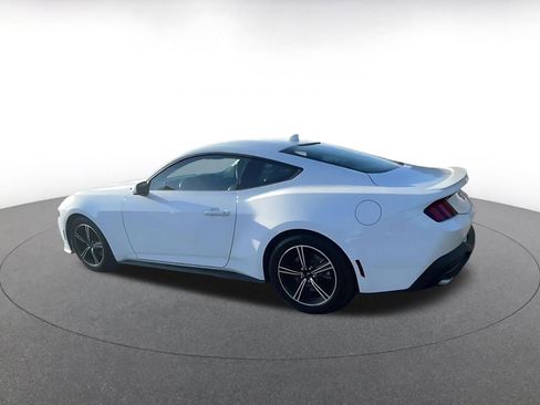 Used 2024 Ford Mustang Premium image 10