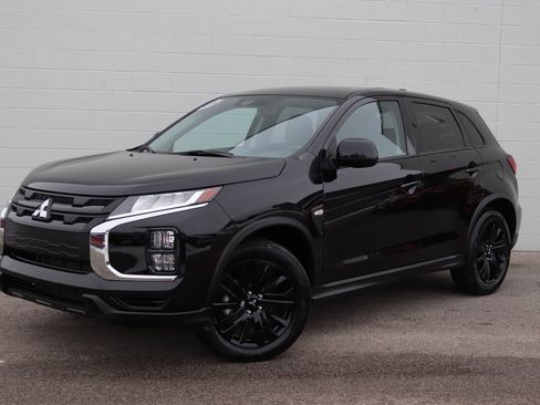 Used 2025 Mitsubishi Outlander Sport LE image 30