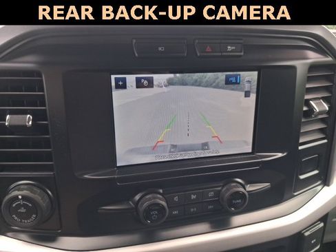 Used 2023 Ford F150 XLT w/ Trailer Tow Package image 5