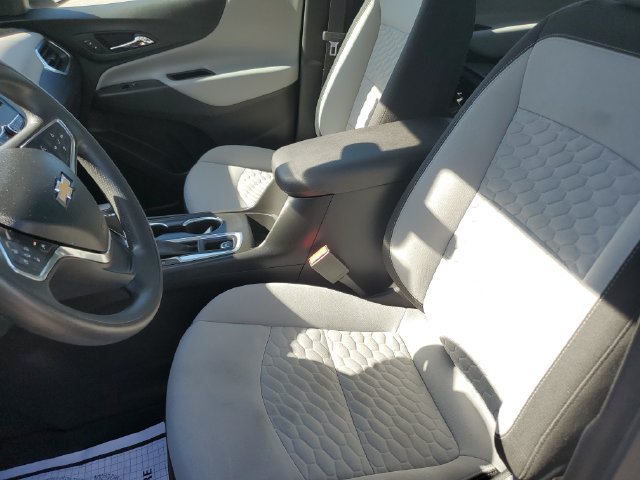 Used 2020 Chevrolet Equinox LS w/ LPO, Floor Liner Package FWD image 16