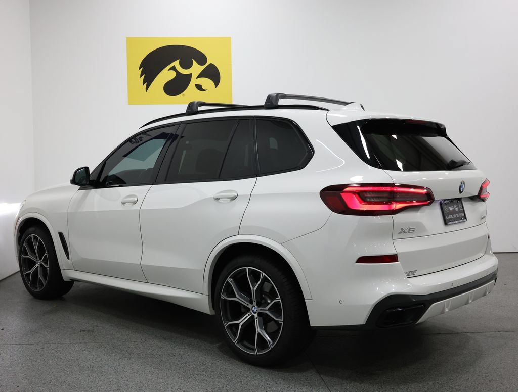 Used 2022 BMW X5 sDrive40i w/ M Sport Package RWD image 9