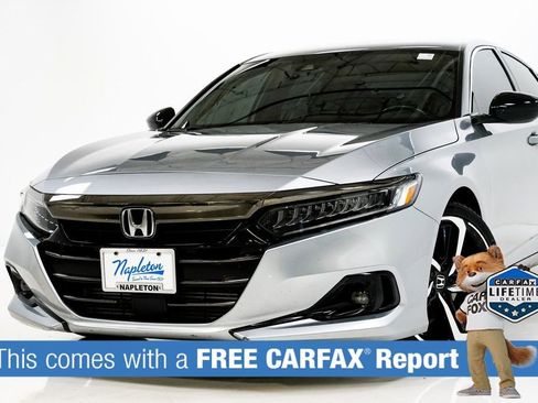 Used 2022 Honda Accord Sport image 2
