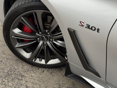 Used 2019 INFINITI Q60 Red Sport 400 w/ Proactive Package image 9