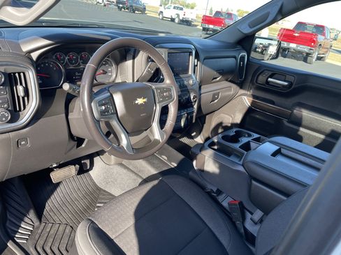 Used 2021 Chevrolet Silverado 1500 LT w/ All Star Edition Plus image 9