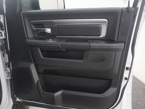 Used 2021 RAM 1500 Classic Warlock w/ Trailer & Traction Group image 12