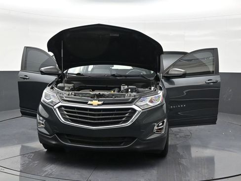 Used 2021 Chevrolet Equinox LS FWD image 33