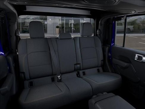 New 2026 Jeep Gladiator Sport image 15