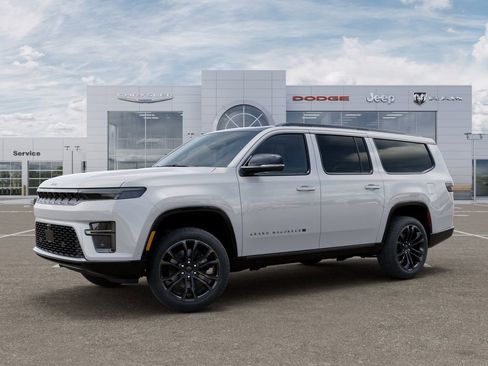 New 2026 Jeep Grand Wagoneer L Summit AWD/4WD image 2