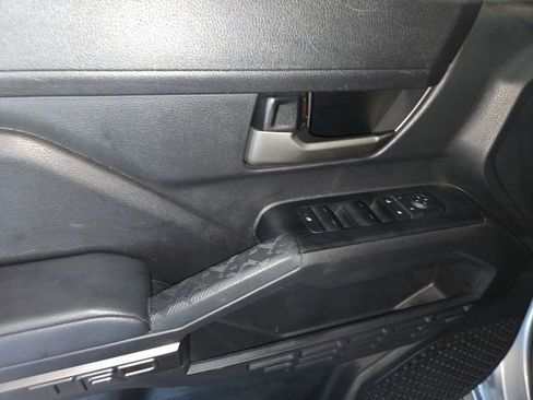 Used 2025 Toyota Tacoma TRD Sport AWD/4WD image 13