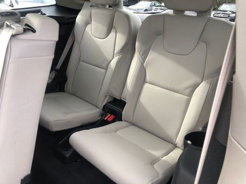 New 2026 Volvo XC90 B6 Ultra w/ Protection Package image 36