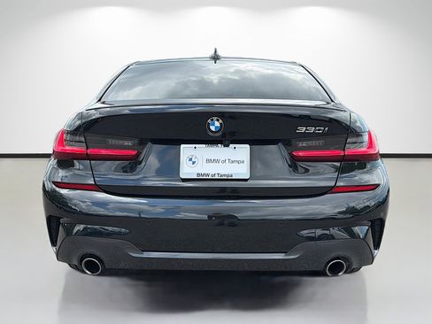 Used 2022 BMW 330i Sedan w/ M Sport Package image 4