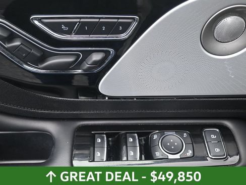 Used 2024 Lincoln Aviator Reserve w/ Equipment Group 201A AWD/4WD image 23