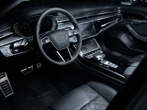 Used 2023 Audi S8 4.0 TFSI image 9