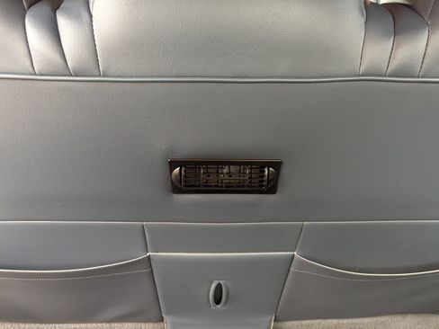 Used 2007 Cadillac DTS FWD image 43