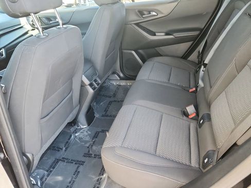 Used 2025 Chevrolet Equinox LT image 9