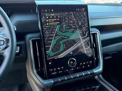 Certified 2025 GMC Yukon Denali AWD/4WD image 21