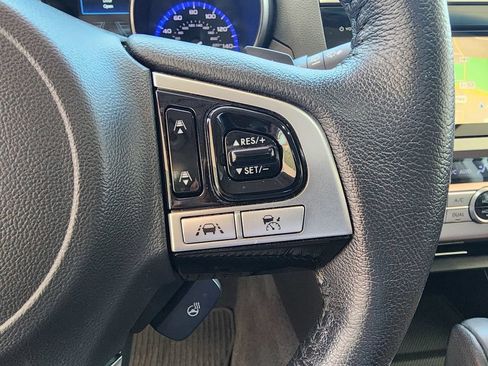 Used 2017 Subaru Outback 3.6R Touring w/ Popular Package #5A AWD/4WD image 21