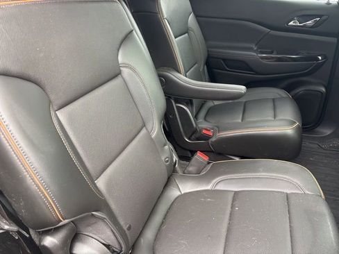 Certified 2021 GMC Acadia AT4 w/ Preferred Package image 6