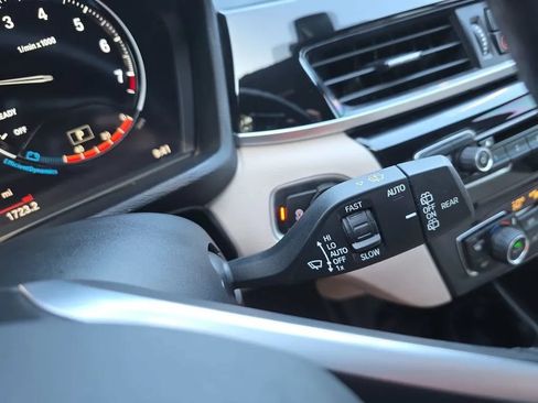 Used 2019 BMW X1 sDrive28i w/ Convenience Package FWD image 23