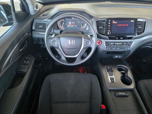 Certified 2023 Honda Ridgeline Sport image 11
