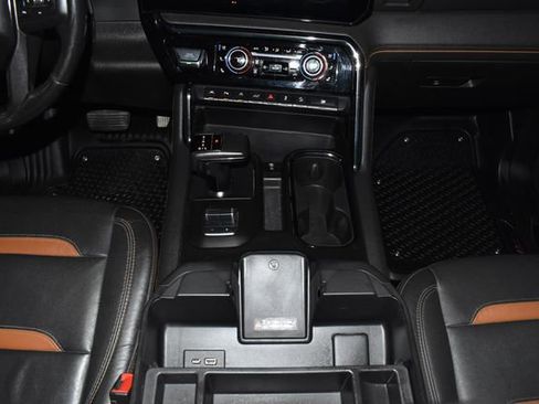 Used 2022 GMC Sierra 1500 AT4 image 23