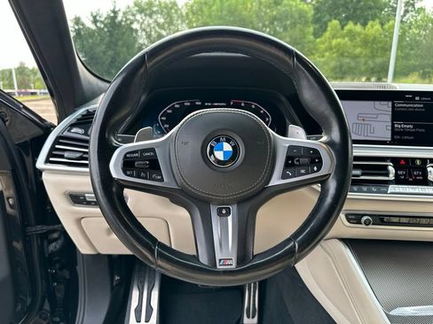 Used 2022 BMW X6 M50i w/ Executive Package AWD/4WD image 50