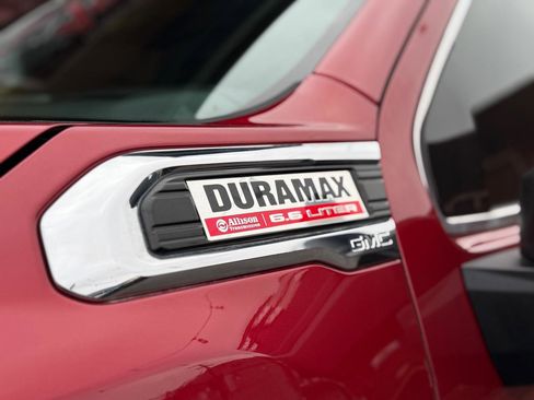 Used 2020 GMC Sierra 2500 Denali w/ Denali Ultimate Package image 12