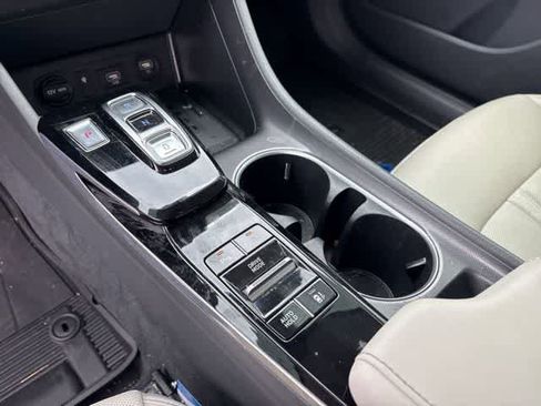 Used 2023 Hyundai Sonata Limited FWD image 18