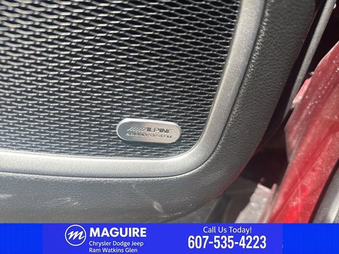 Used 2022 Jeep Compass Latitude w/ Sun and Sound Group AWD/4WD image 33