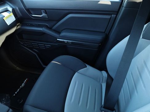 New 2025 Toyota Tacoma TRD Off-Road image 12