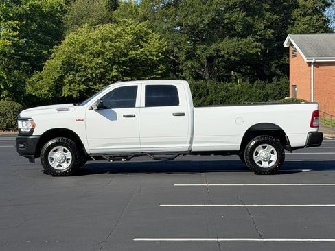 Used 2022 RAM 2500 Tradesman w/ Special Service Vehicle Group AWD/4WD image 2