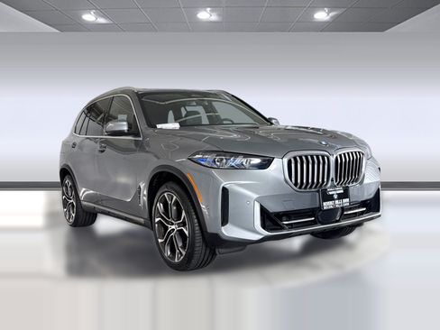Used 2024 BMW X5 sDrive40i w/ Premium Package RWD image 7