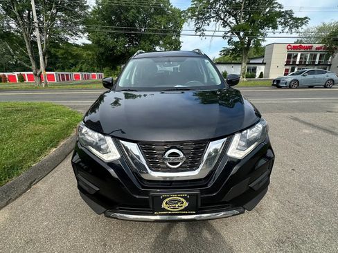 Used 2017 Nissan Rogue SV AWD/4WD image 2