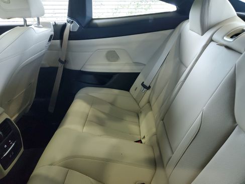 Used 2022 BMW 430i Coupe w/ M Sport Package RWD image 7